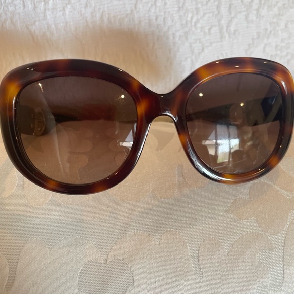 SALVATORE FERRAGAMO Tortoise Shell Sunglasses - Picture 10 of 15